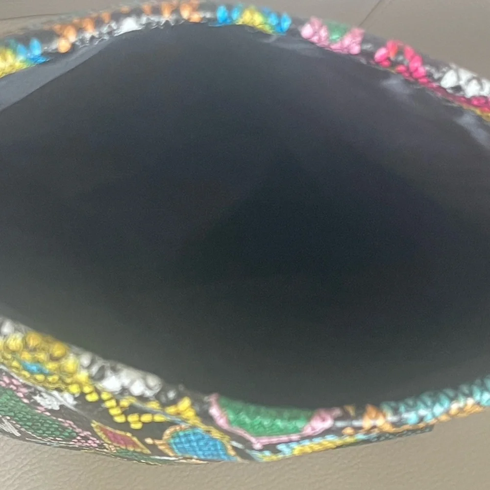 Colorful Snake Print Clutch - Picture 2 of 6